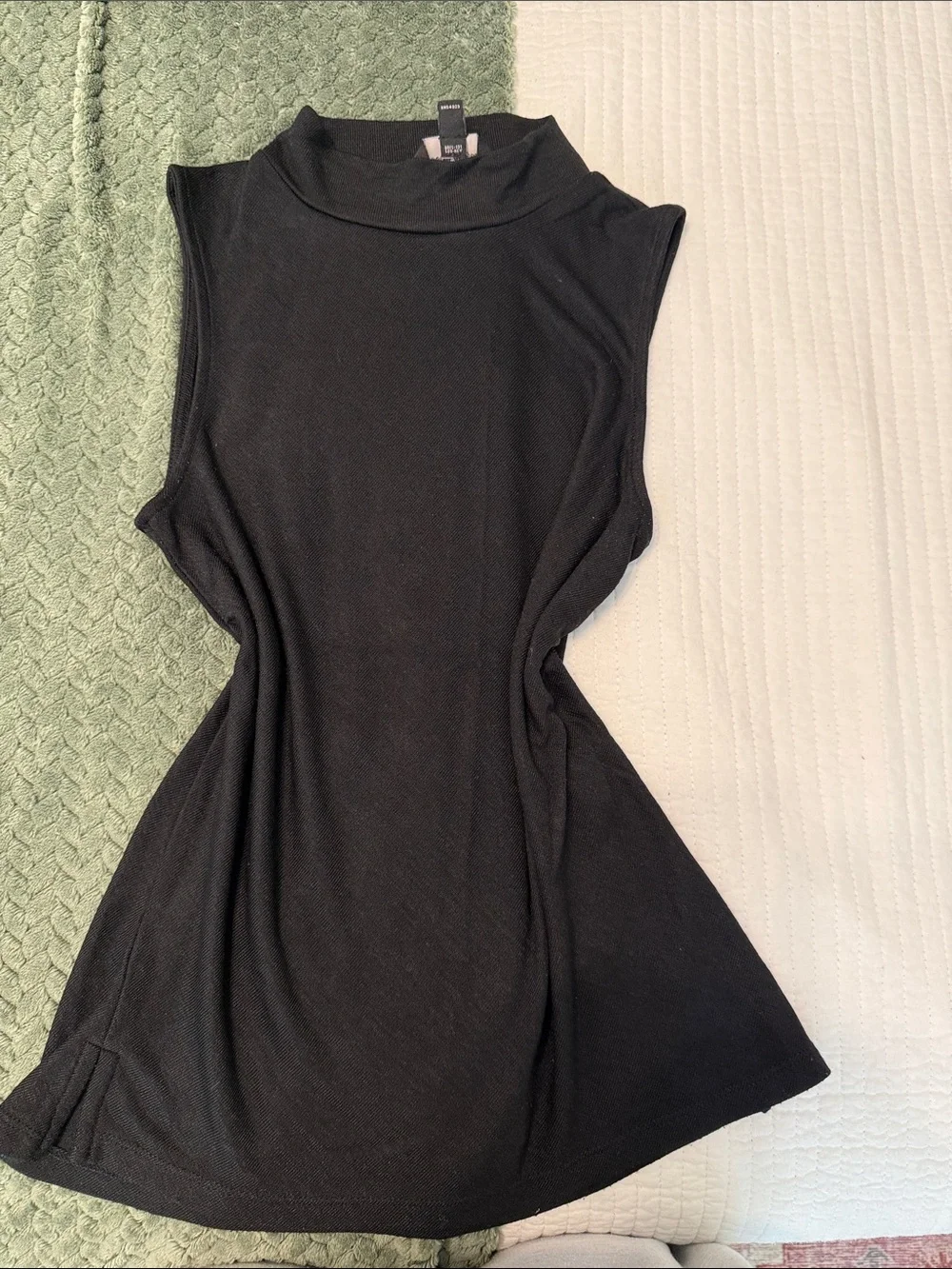 Banana Republic Black Sleeveless Mock Neck Top